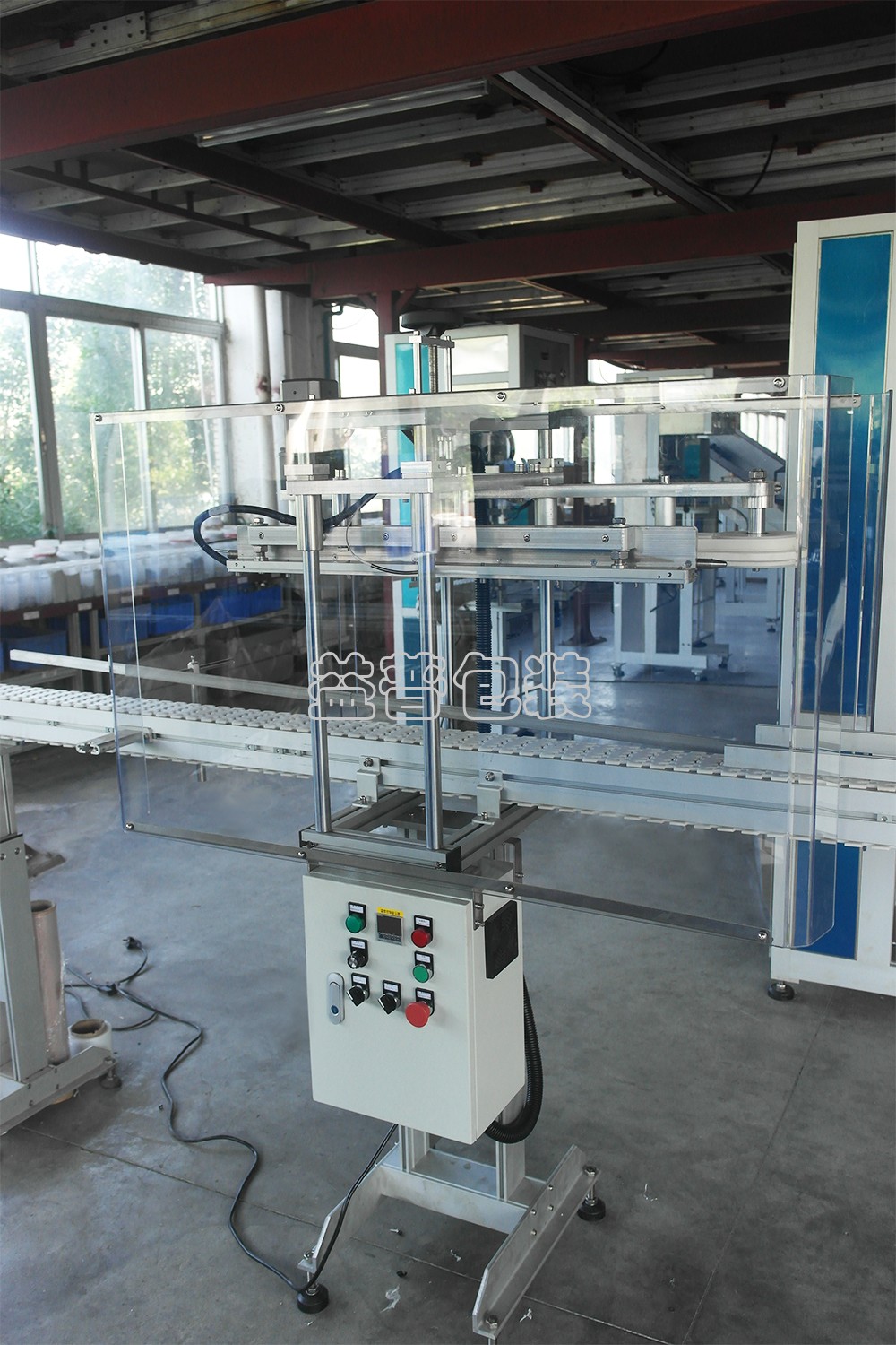 廣州全自動四邊封裝袋機,廣州碼垛機廠家,全自動碼垛機,碼垛機廠家,廣州垂直夾持提升機,廣州連續式垂直提升機